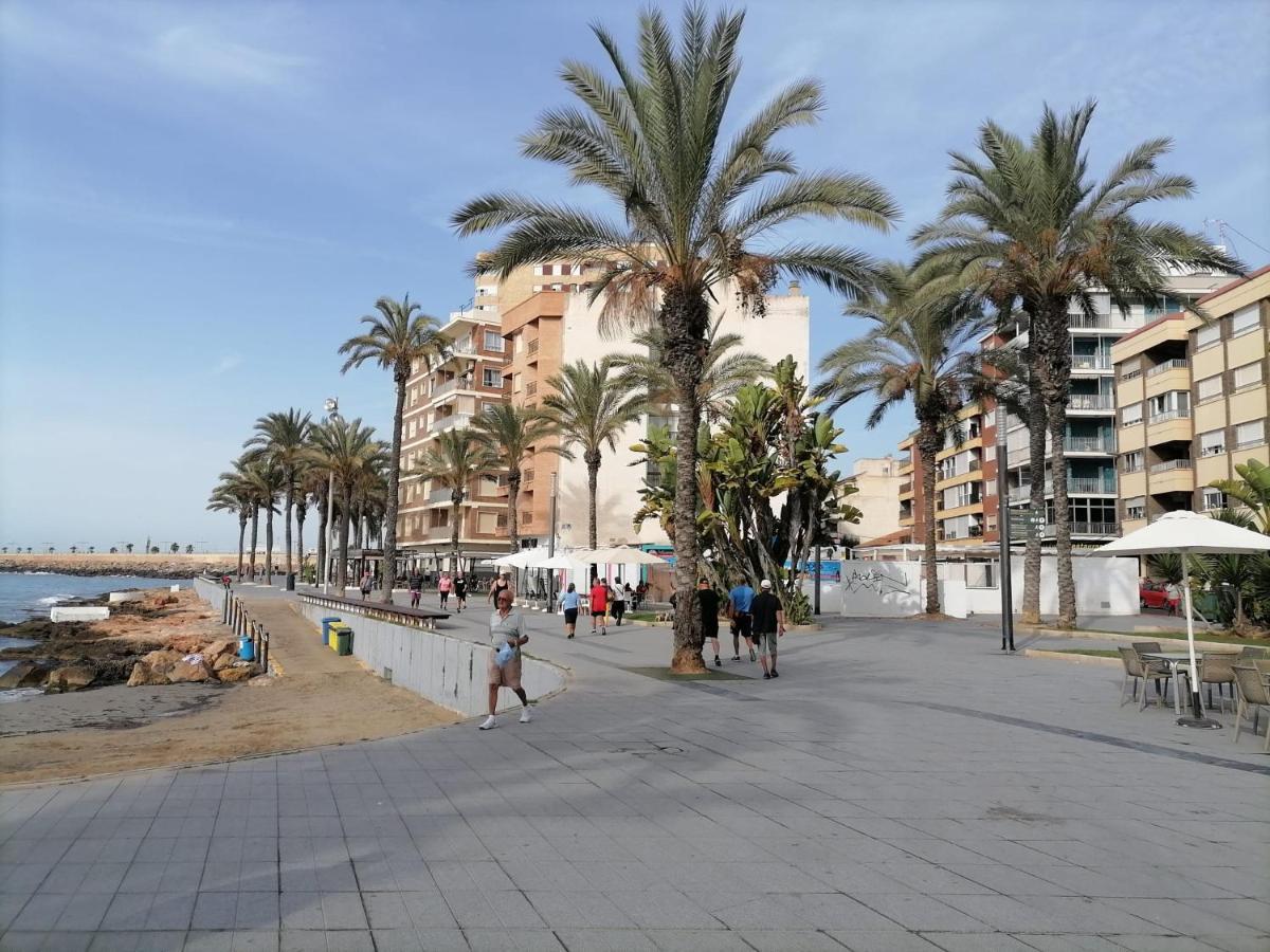 Sunny Appartment With Pool Torrevieja Center Exterior foto